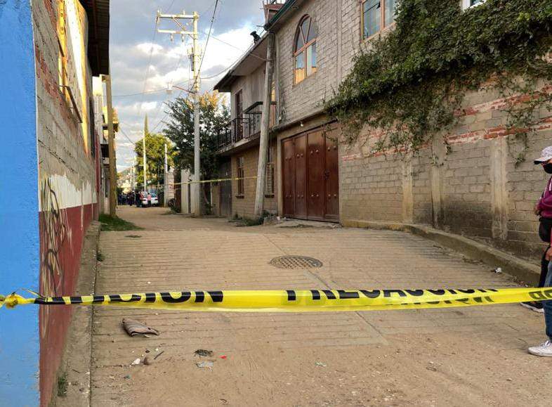 Asesinan a una persona en Sana Cruz Amilpas