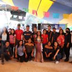 Fortalecen jóvenes universitarios vinculos de comercialización con productores de mezcal de la región de la Sierra Sur