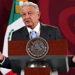 Insiste AMLO: nunca traigo cash