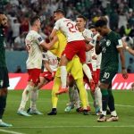 Vence Polonia a Arabia Saudita y lidera grupo de México