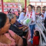 Cumple DIF Oaxaca con su compromiso: entregar apoyos en comunidades marginadas; regresa a la Sierra de Flores Magón