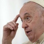 Papa Francisco no participará en Viacrucis en Coliseo