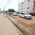 Responde Chente Castellanos a añeja demanda de pavimentación en carretera al tequio