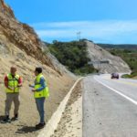 Supervisa Protección Civil Oaxaca carretera Mitla-Tehuantepec para su evaluación y factibilidad