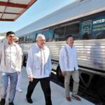 Une tren Golfo y Pacífico